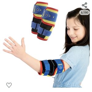 Set of 2 Nipit anti-thumb sucking arm braces